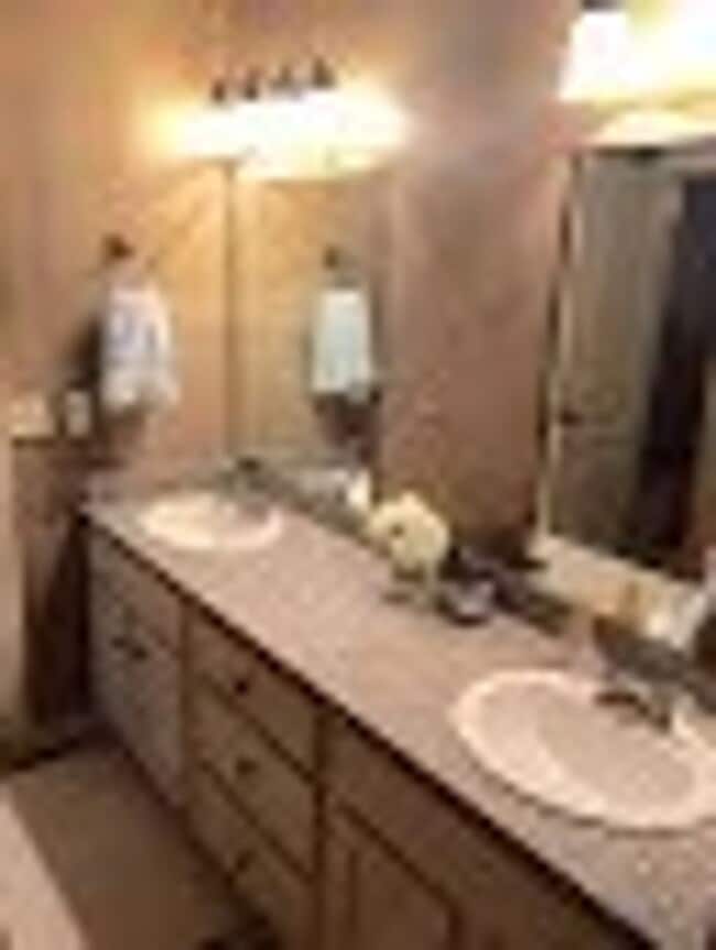 Building Photo - 1301 Spriggs Ct