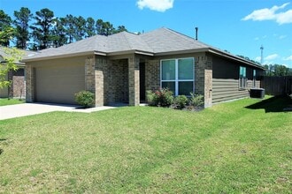 Building Photo - 16715 Lark Bunting Ln