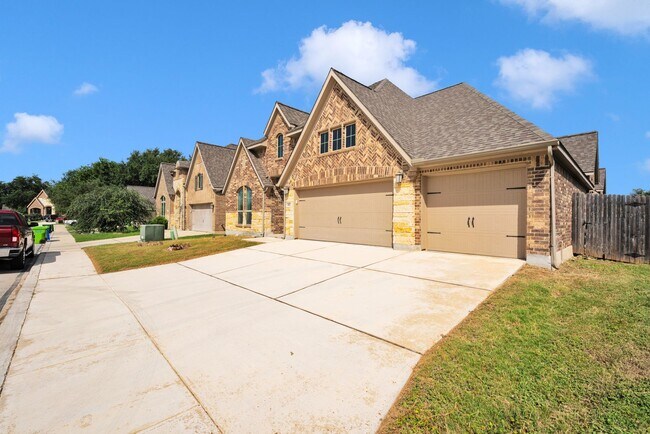 Building Photo - 8823 Haystack Rd