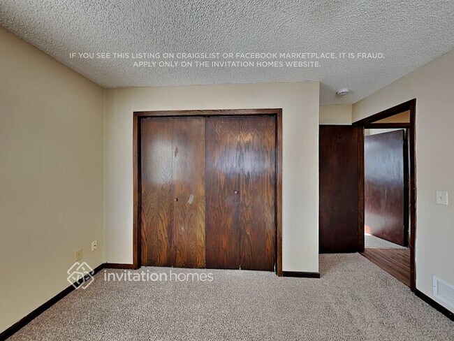 Building Photo - 2708 83rd Ln N