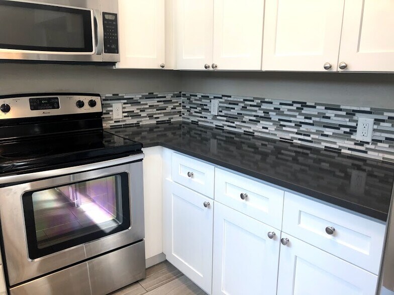 Building Photo - 4135 Alcott Street