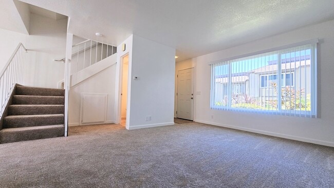 Building Photo - 2344 Canyon Park Dr