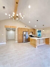 Building Photo - 1010 Golden Nugget Ct