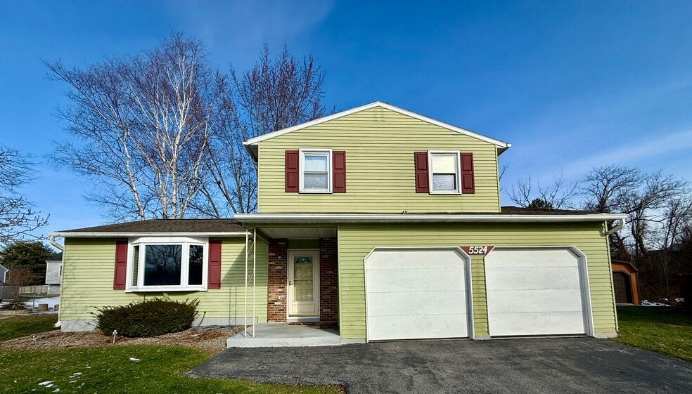 Building Photo - 5524 Taormina Dr