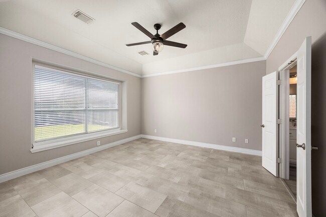 Building Photo - 12807 Sienna Trails Dr