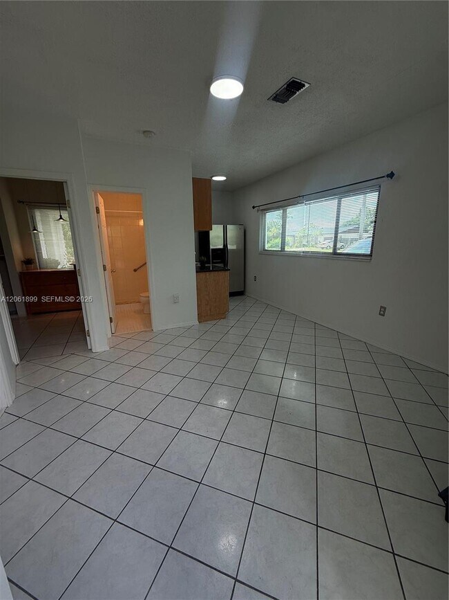 Building Photo - 13101 SW 82nd Terrace