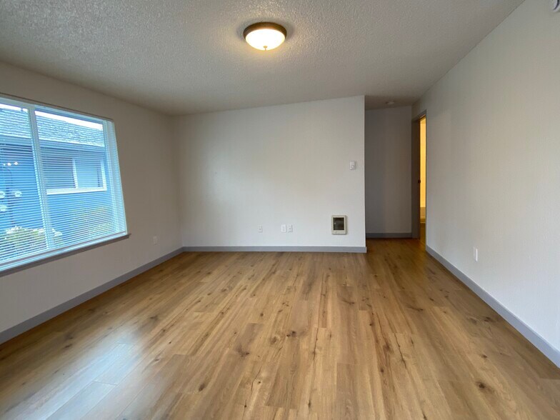 Building Photo - 5205 66th Street Ct W