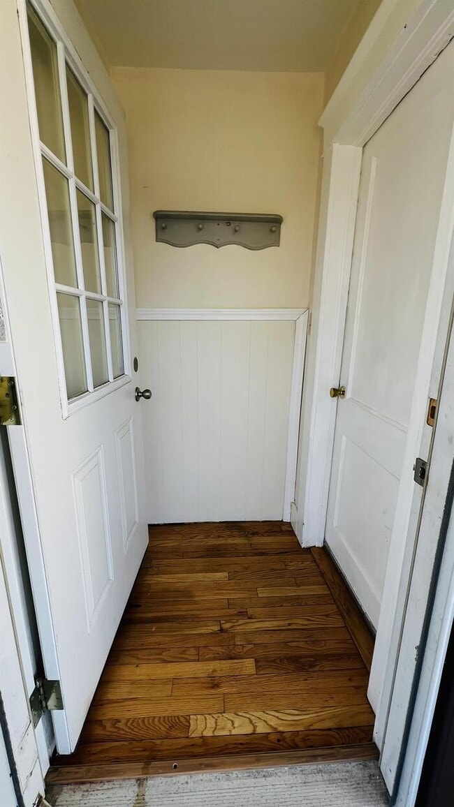 Building Photo - 244 Summer St