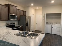 Building Photo - 7963 Echo Springs Rd