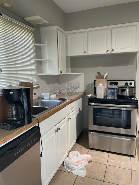 Kitchen - 1017 Henrietta St