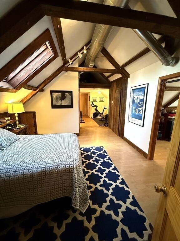 Building Photo - 7 Grand St