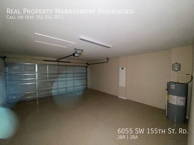 Building Photo - 6055 SW 155th St Rd
