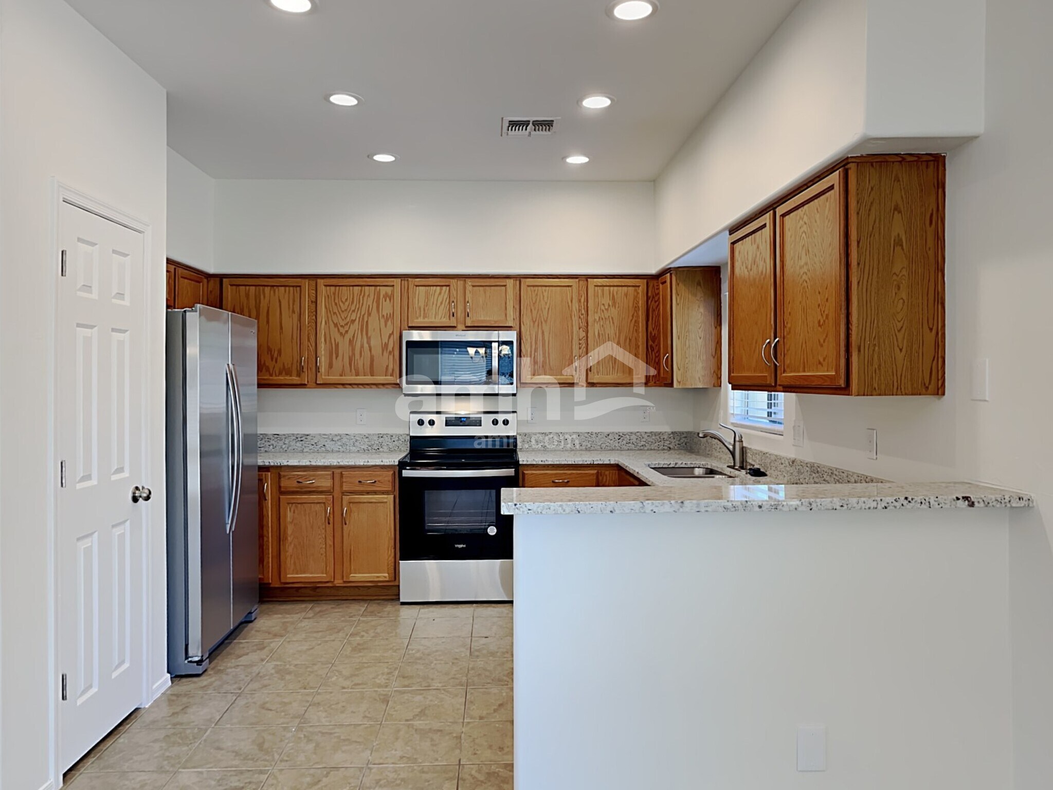 Building Photo - 397 East Placita Rejilla