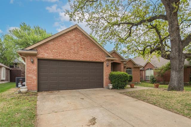 Building Photo - 3900 Oak Park Dr