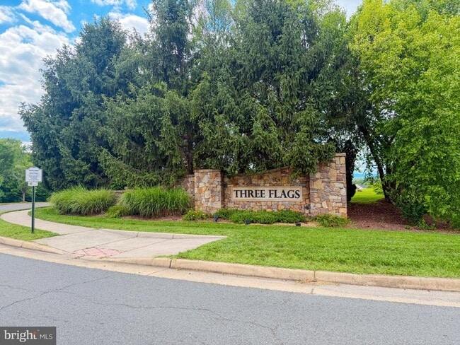Building Photo - 18133 Scenic Creek Ln