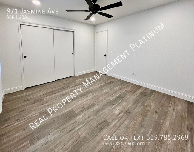 Building Photo - 971 Jasmine Ave