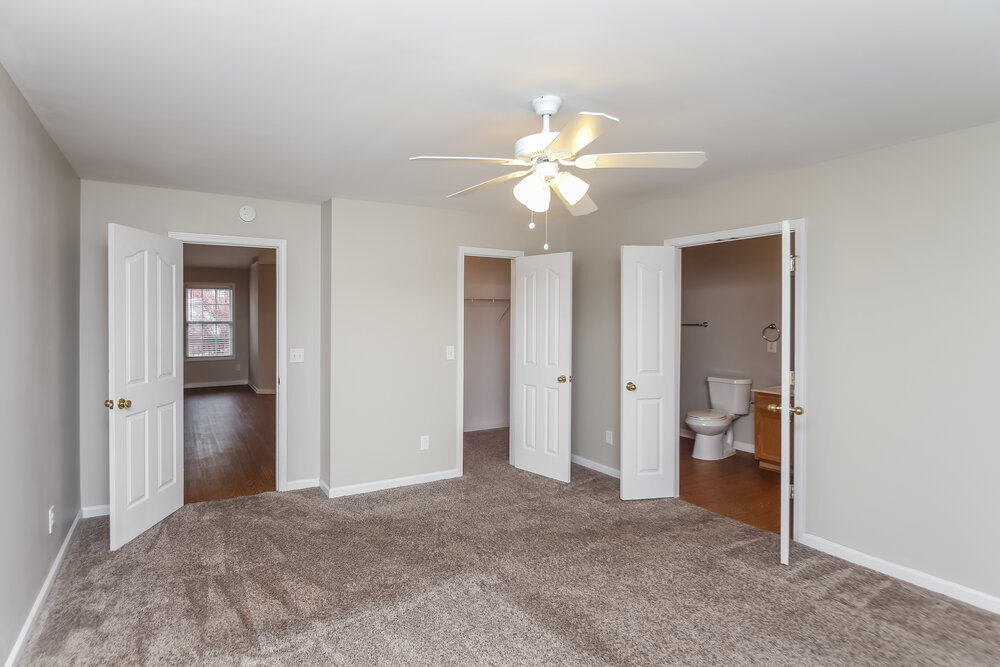 Building Photo - 6621 Killington Ct