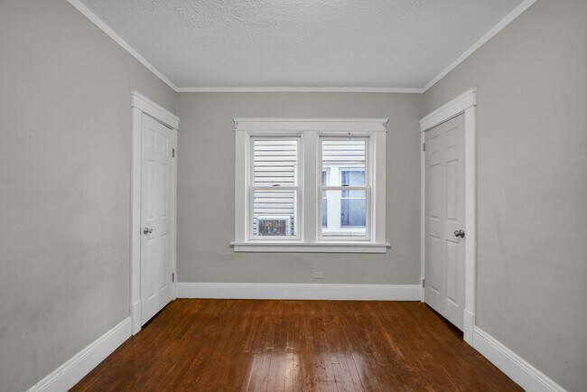 Building Photo - 1355 West Blvd