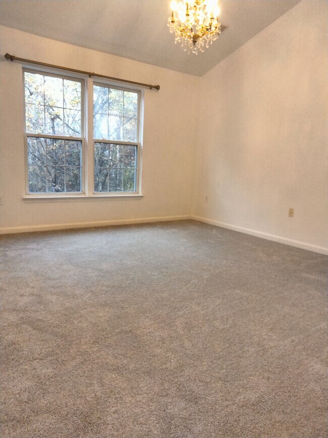 Building Photo - 45580 Grand Central Sq