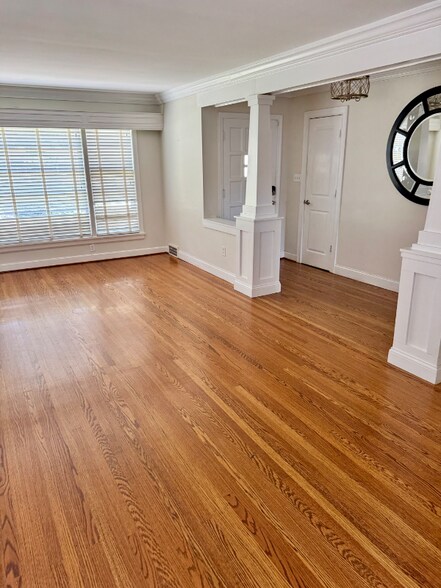 Building Photo - 410 Kaelin Dr