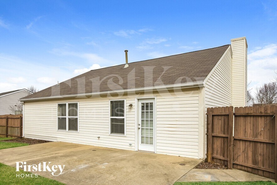 Building Photo - 5720 Ashby Dr