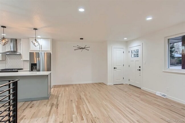 Building Photo - 4090 W Wagon Trail Dr