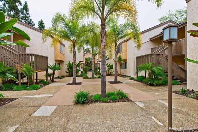 Building Photo - 8604 Via Mallorca