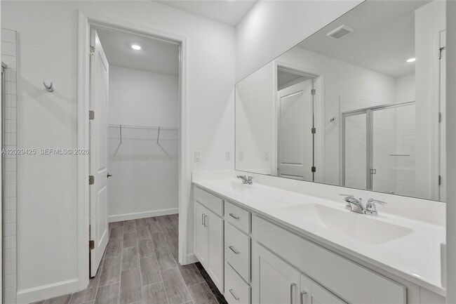 Building Photo - 3777 Harborside Ave