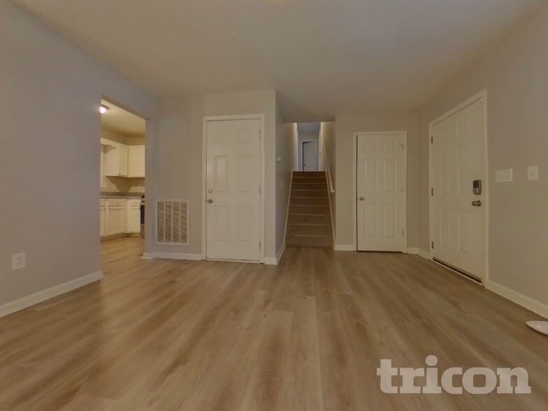 Building Photo - 104 Ivy Trace Ln