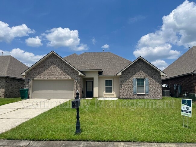 Primary Photo - 13790 Fig Dr