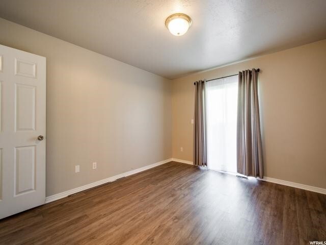 Building Photo - 9207 S Jefferson Cv