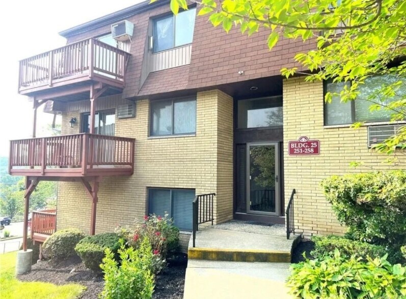 Building Photo - 254 Richard Ct