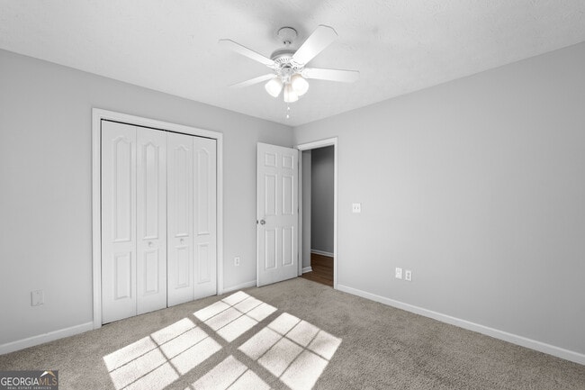 Building Photo - 47 Matthews St