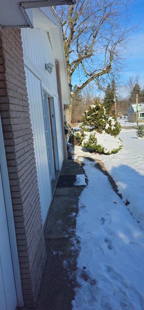 Building Photo - 3725 Chancellor Dr