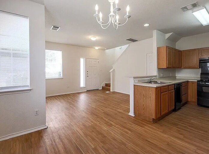 Building Photo - 13804 Harris Ridge Blvd