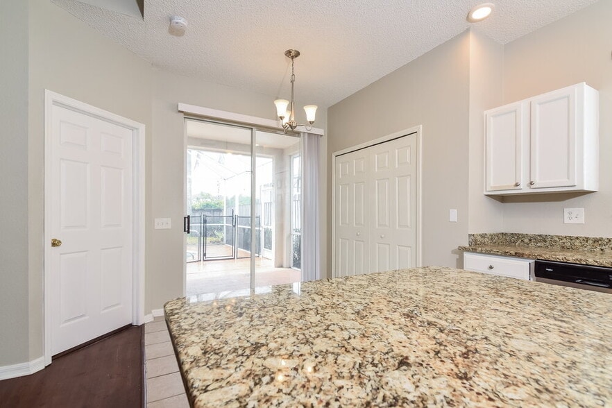 Building Photo - 18217 Brookpark Dr