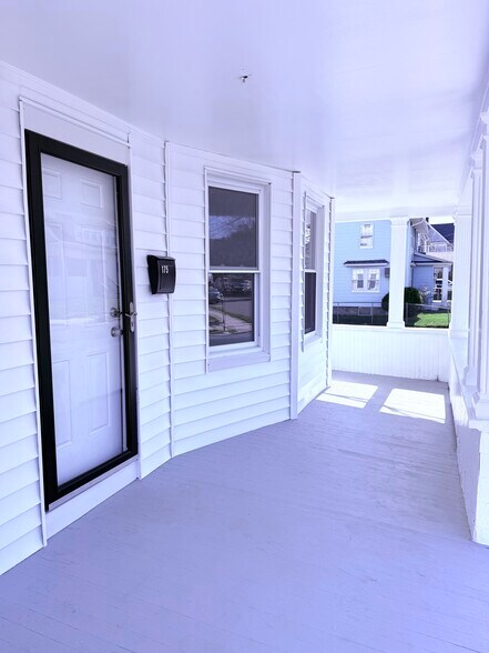 Building Photo - 175 Fairview Ave