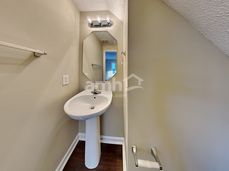 Building Photo - 2112 Haig Point Way