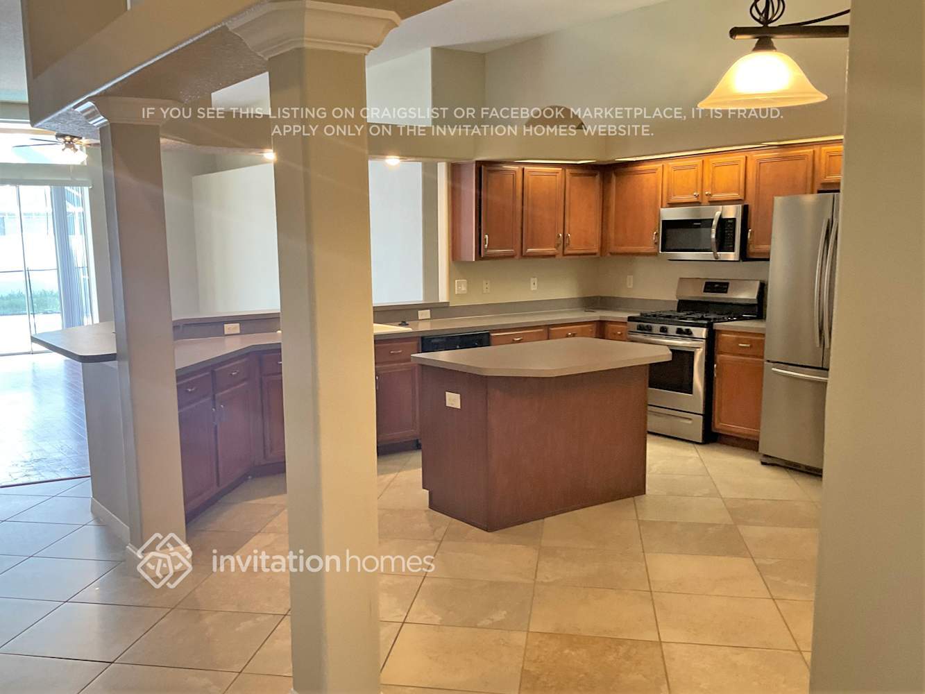 Building Photo - 18104 Latimer Ln