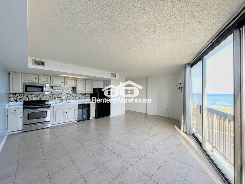 Building Photo - 1222 E Ocean View Ave