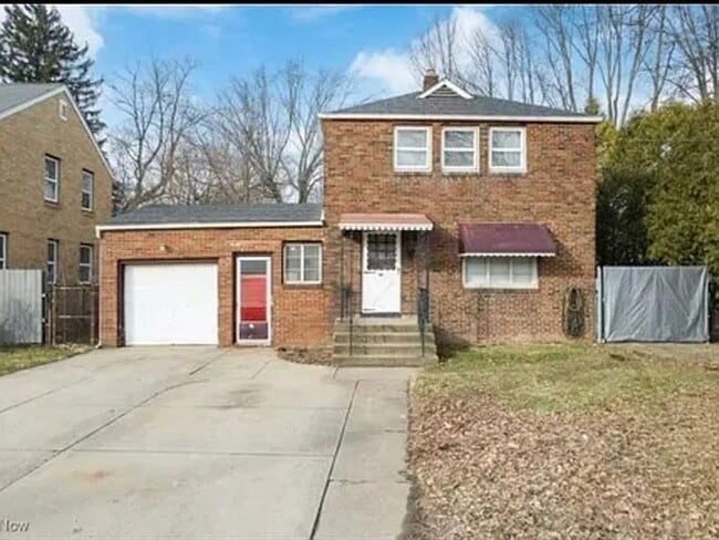 Building Photo - Robinson beautiful home
