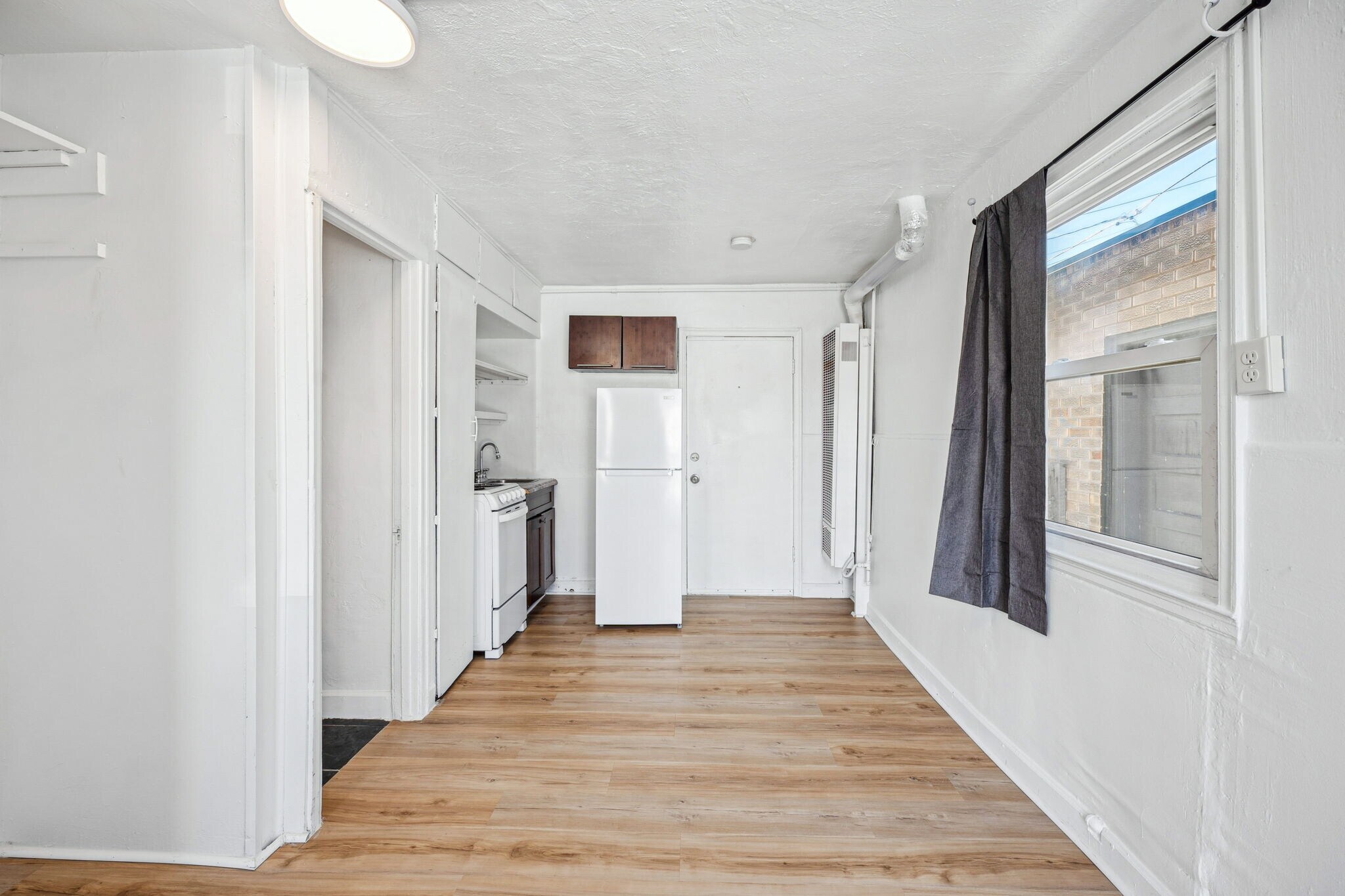Building Photo - 3026 Bruce Randolph Ave