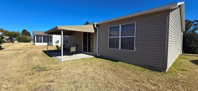 Building Photo - 1088 Gennesse Ln