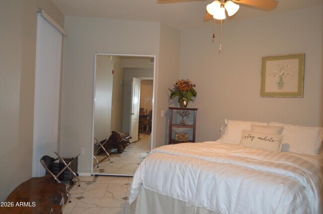 Building Photo - 1701 E Colter St