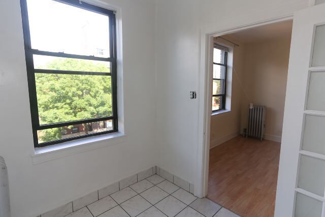 Building Photo - 4856 N Damen Ave