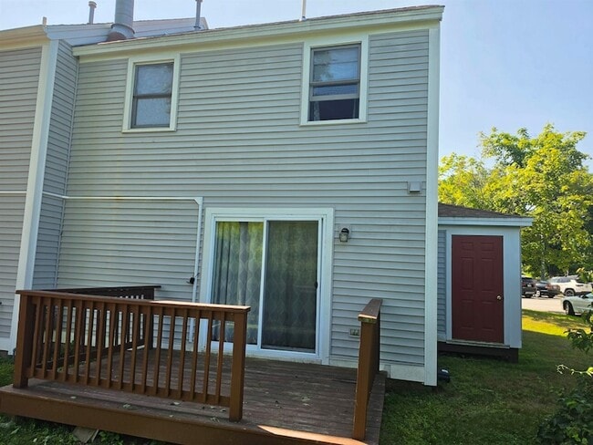 Building Photo - 251 W Knox Marsh Rd