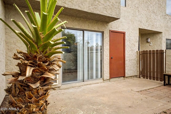 Building Photo - 2121 S Pennington