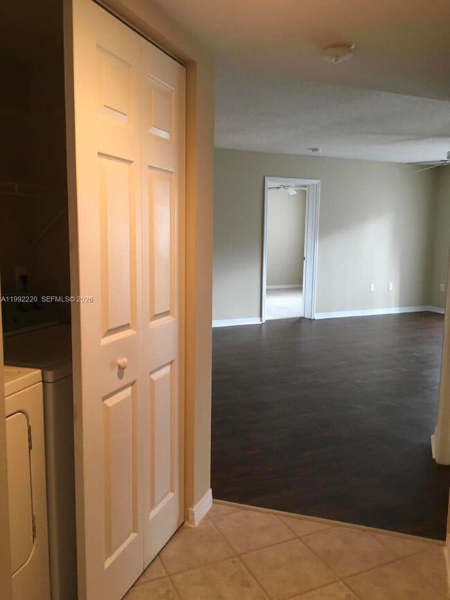 Building Photo - 4175 N Haverhill Rd