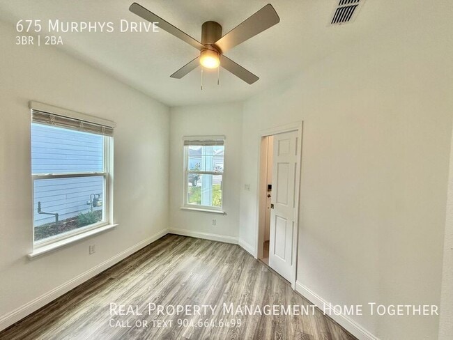 Building Photo - 675 Murphys Dr