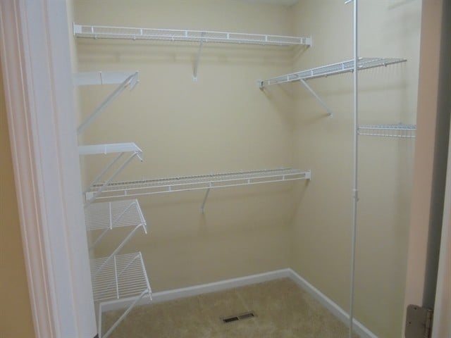 Building Photo - 5600 Gateswalk Ln